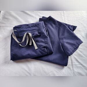 XS/S FIGS Navy Joggers Set